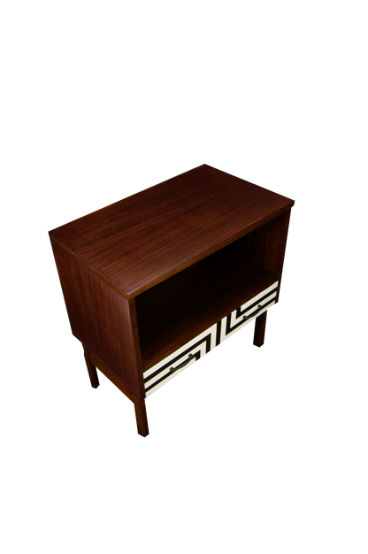 Człowiek z Komodo – Szafka Vintage